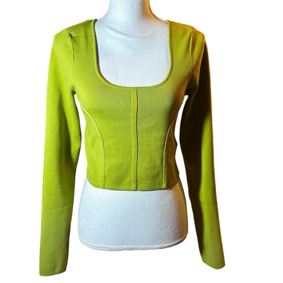 Happily Grey Tops - ❗️SOLD❗️Happily Grey Cropped Long Sleeve Top